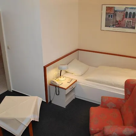 Hotel Salzufler Hof 3*